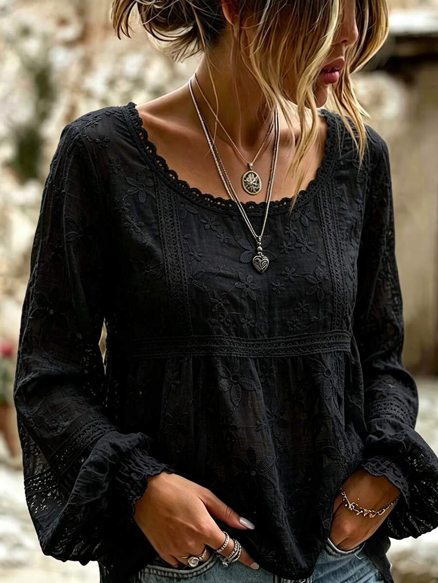 Blouse unie avec col femme — encolure dégagée
